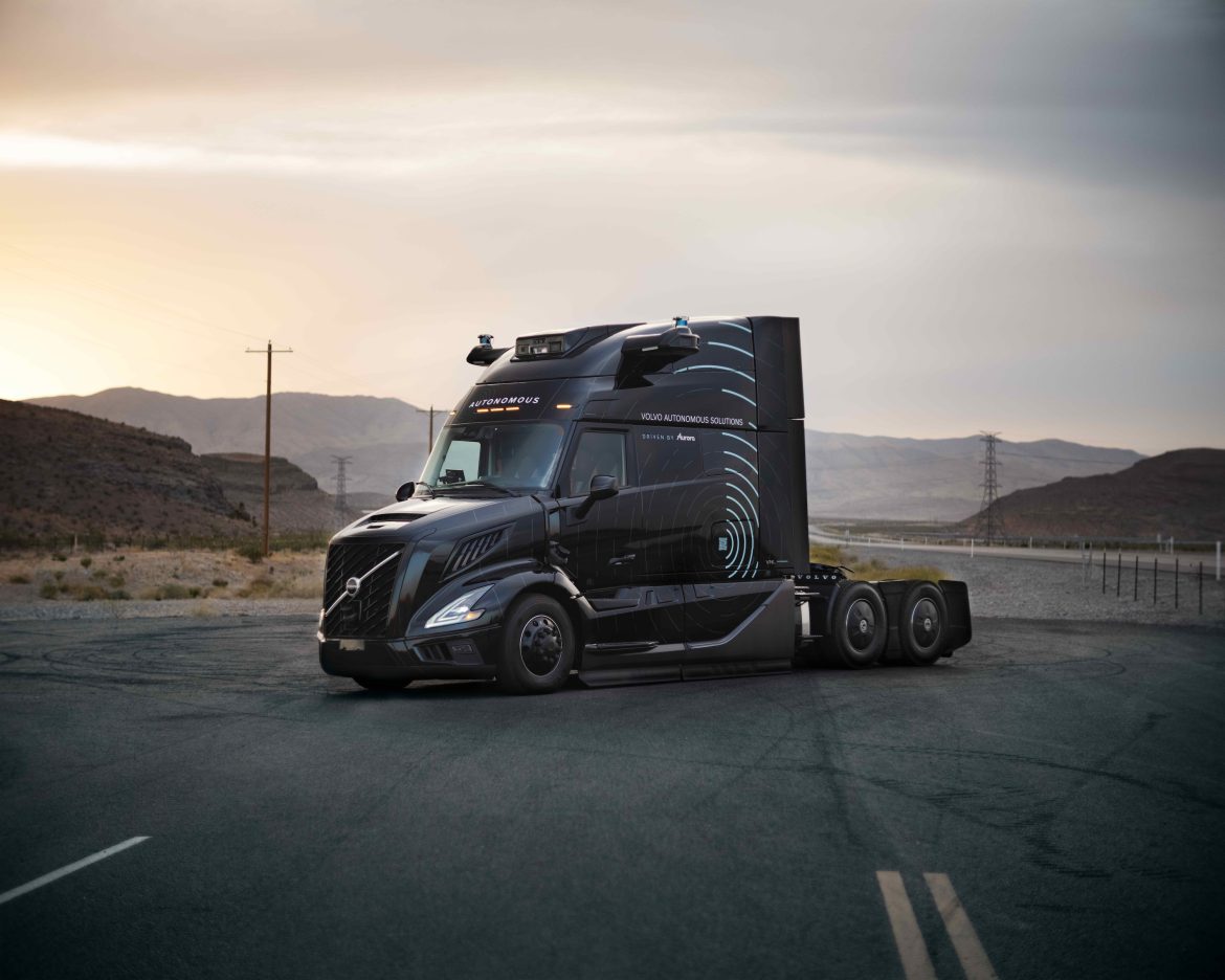 Volvo VNL Autonomous